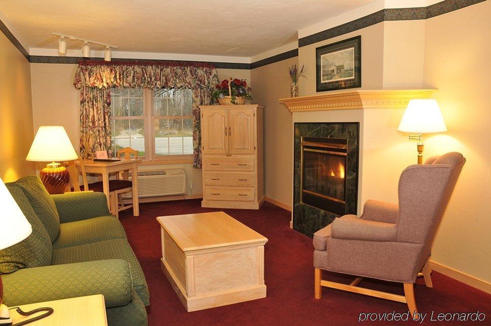 Ashbrooke Hotel Egg Harbor Room photo