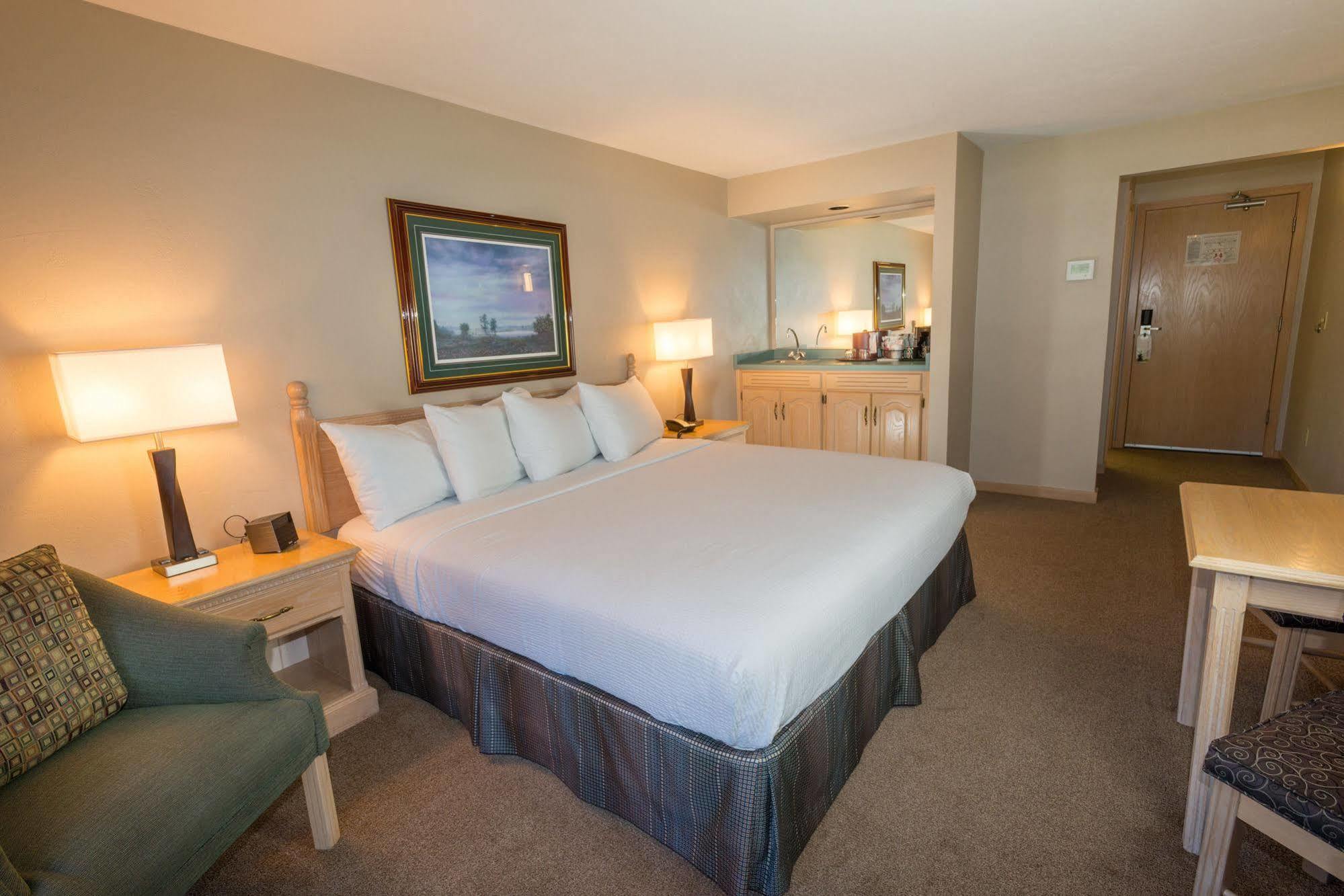 Ashbrooke Hotel Egg Harbor Exterior photo