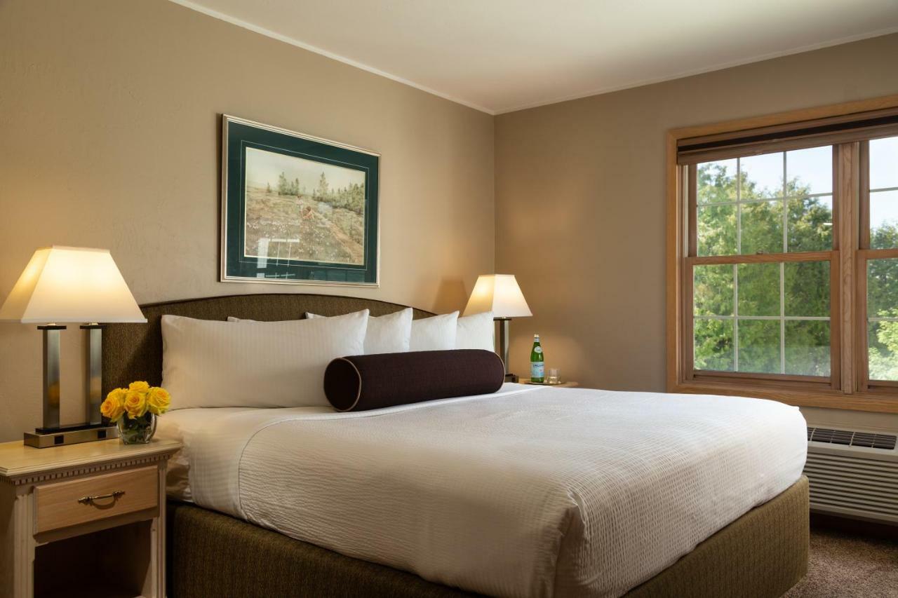 Ashbrooke Hotel Egg Harbor Exterior photo